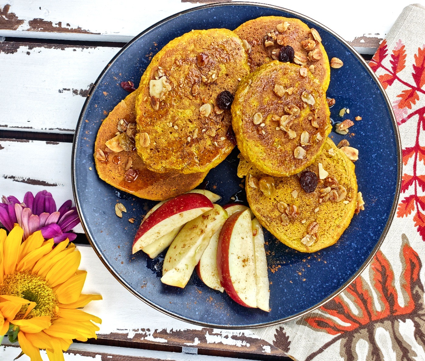 Pumpkin Oatmeal Blender Pancakes