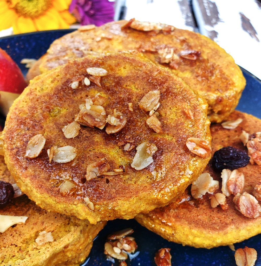 pumpkin oatmeal pancakes