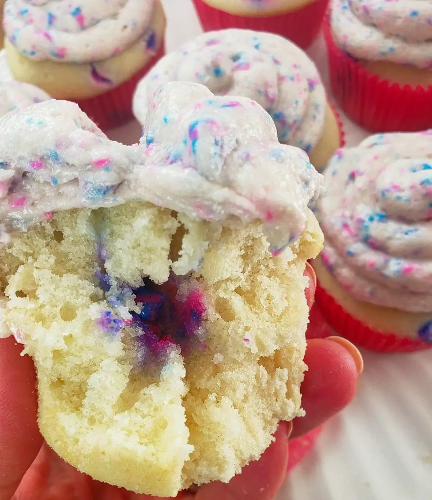 vanilla unicorn cupcakes with speckled unicorn buttercream
