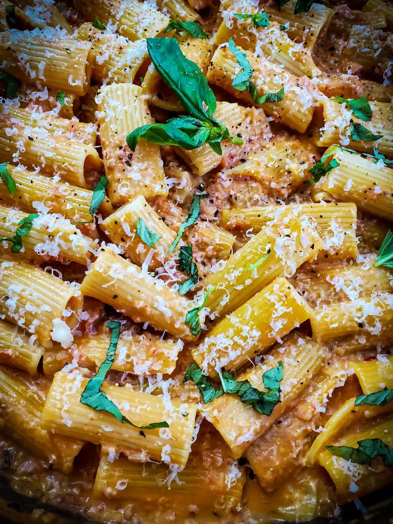 image of rigatoni a al vodka with basil and parmesan cheese
