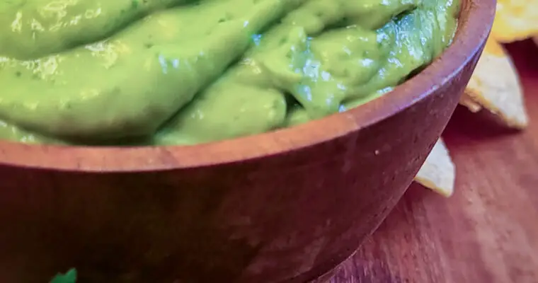 Creamy Whipped Guacamole